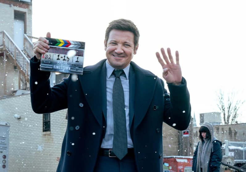 Jeremy Renner Hawkeye 