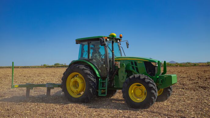 John Deere anuncia apertura de dos nuevas plantas en Estados Unidos